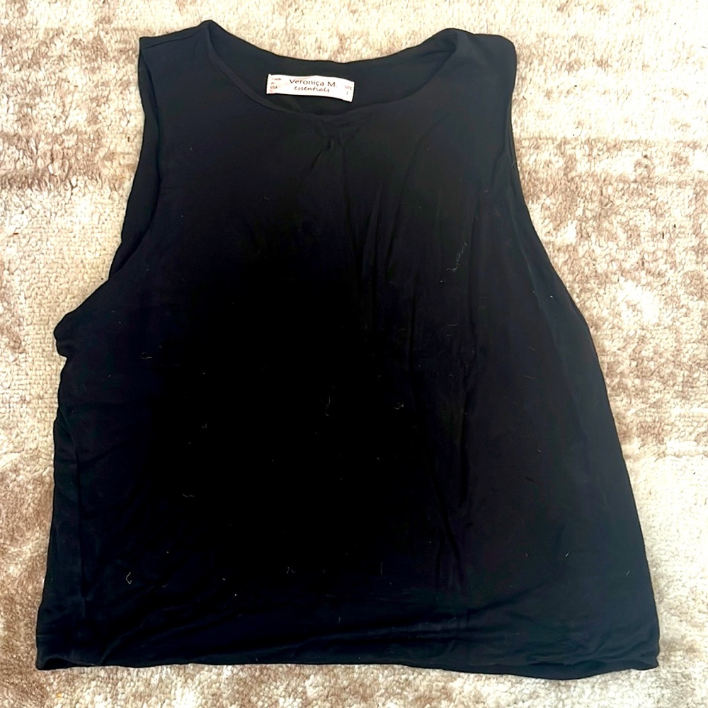 Veronica M, black tank top, large